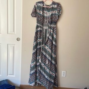 Patterned buttoned up dress